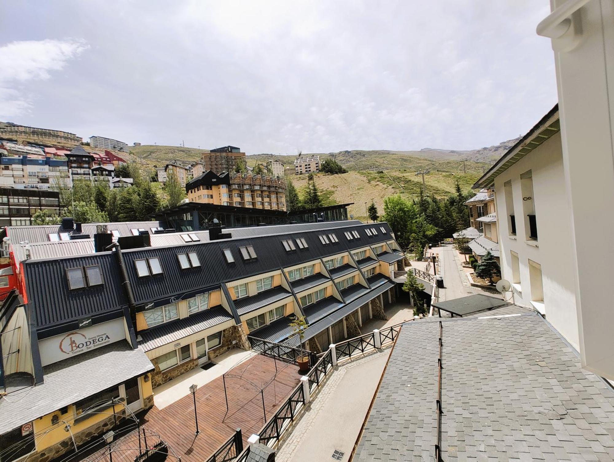 Ski & Snow Apartmentos By Todosierranevada - Plaza Principal Junto A Los Telecabinas Sierra Nevada Dış mekan fotoğraf