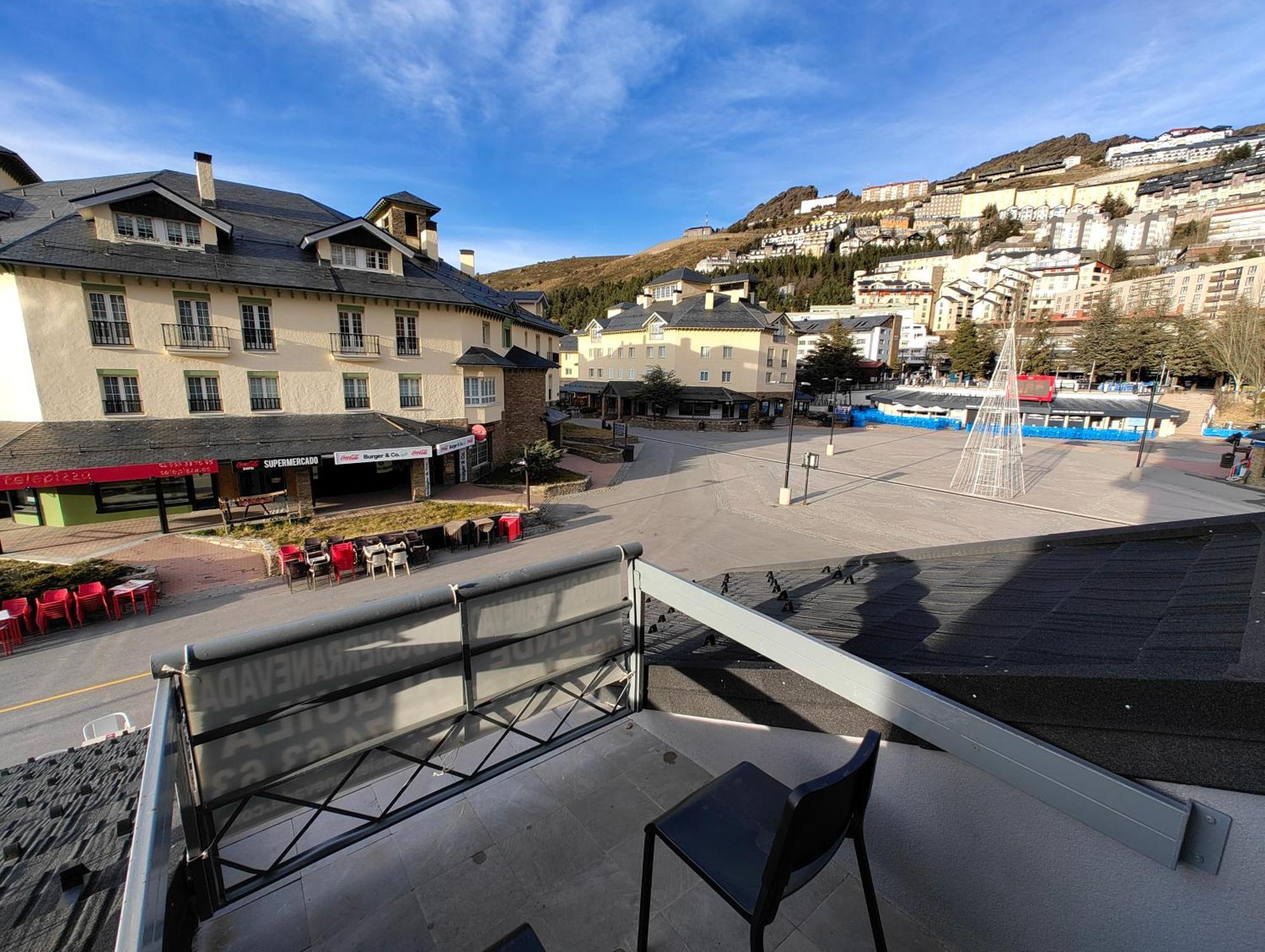 Ski & Snow Apartmentos By Todosierranevada - Plaza Principal Junto A Los Telecabinas Sierra Nevada Dış mekan fotoğraf